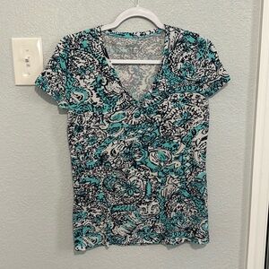 Lilly Pulitzer Short Sleeve V-neck T-shirt Size Small